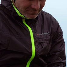 Load image into Gallery viewer, Men's Alterra Ultralight Cycling Jacket