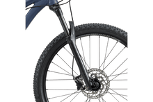 Load image into Gallery viewer, Lux 27.5" 3 Mountain Bike
