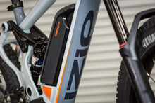 Load image into Gallery viewer, E3 Peak DS Electric Mountain Bike (2018)
